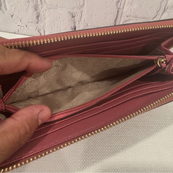 Michael Kors Jet Set Continental Wallet Clutch Tulip Pink Zip Around - Picture 11 of 13